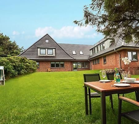 Seerose-Landhaus-Tadsen Westerland Exterior photo